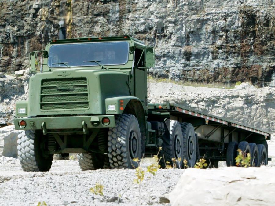 Oshkosh MTVR 6x6 Tractor (MK31) '2005
